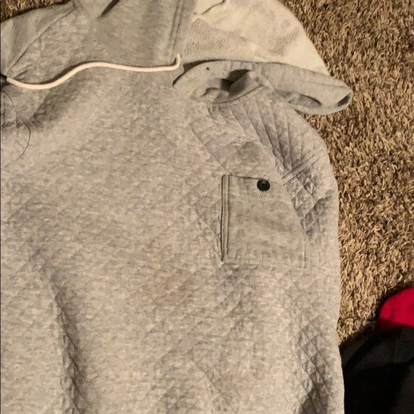 Clothes - Picture 4 of 8